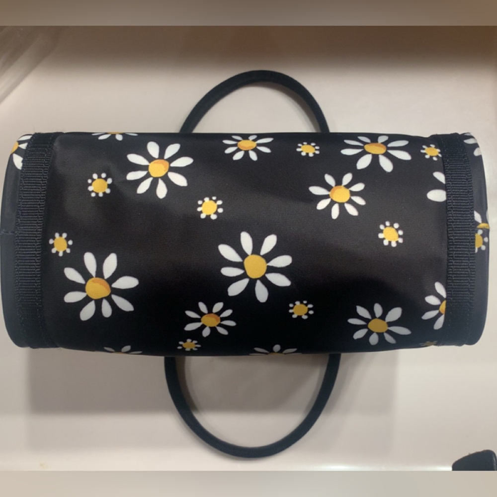 Kate Spade The Little Better Sam Daisy Dots Mini Tote Crossbody - Picture 3 of 10
